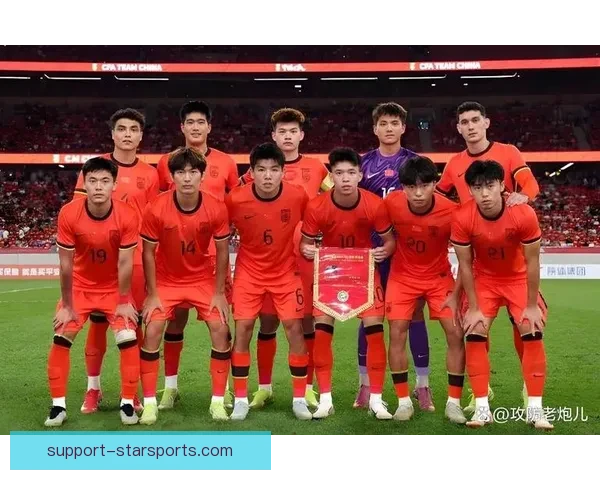 中国男篮力克强敌挺进亚洲杯四强创下历史新篇章全场球迷激情欢呼 中国男篮力克强敌挺进亚洲杯四强创下历史新篇章全场球迷激情欢呼