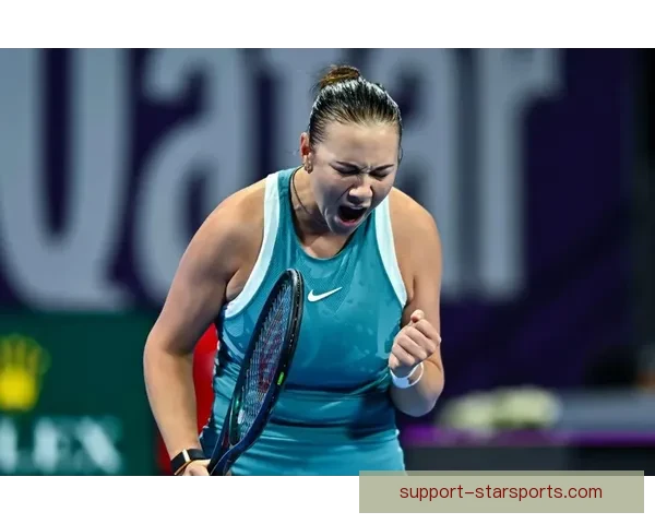 新赛季网球巡回赛激战正酣顶尖选手争夺冠军引发全球关注 新赛季网球巡回赛激战正酣顶尖选手争夺冠军引发全球关注